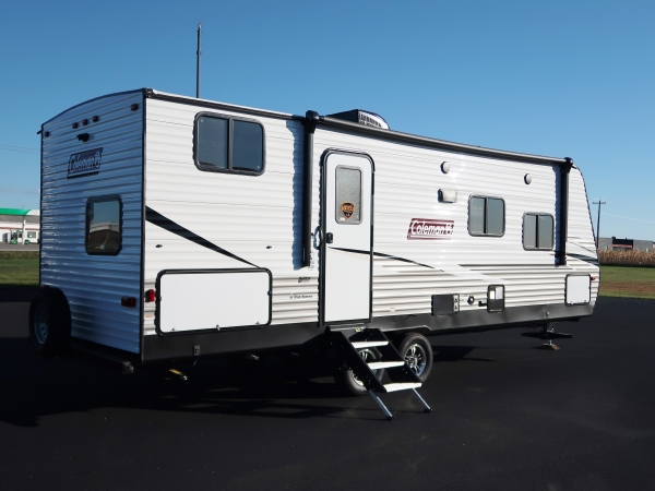 2022 Coleman Lantern Series 29' 242BH | Holiday RV Sales and Service